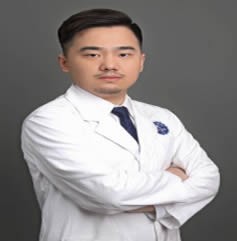 新鄉(xiāng)拜博口腔門(mén)診部 李川