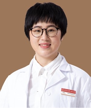廣州廣大口腔門(mén)診部 劉建君