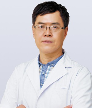 咸陽(yáng)海濤口腔門診部李啟華
