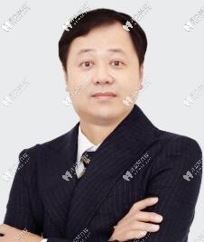 ?？谖⑿谇会t(yī)院 符鴻平