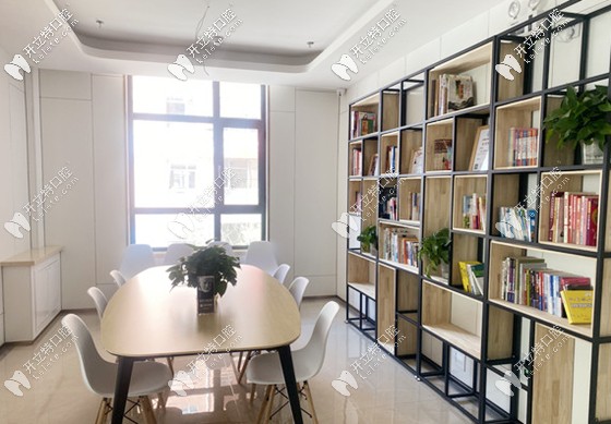 大同博誠(chéng)口腔醫(yī)院的圖片閱覽區(qū)