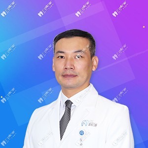東莞國貿(mào)口腔牙科 邸東旭
