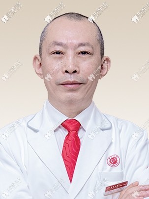 廣州廣大口腔門(mén)診部 劉赤東